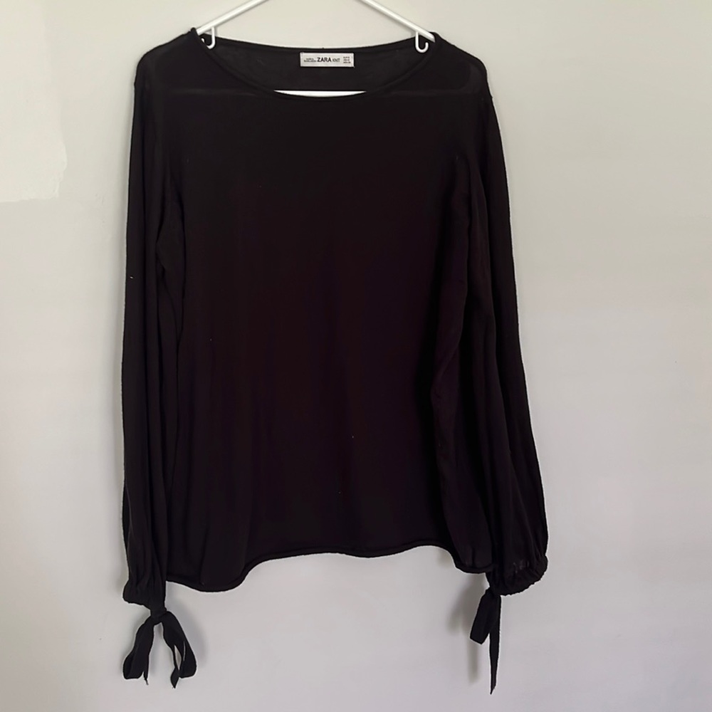 Zara Knit Black Light Weight Loose Sweater S